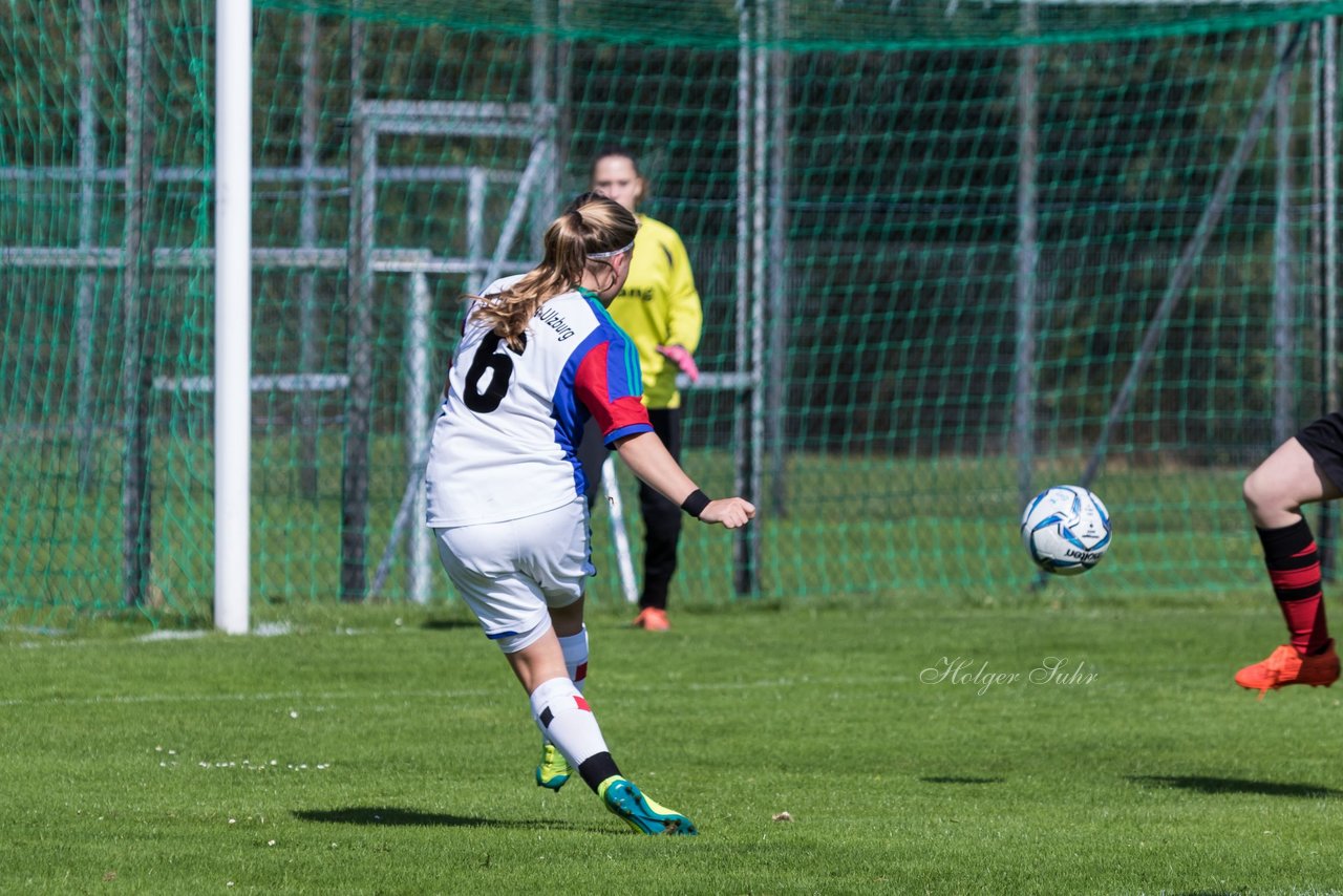 Bild 285 - B-Juniorinnen SVHU - Weststeinburg : Ergebnis: 15:0